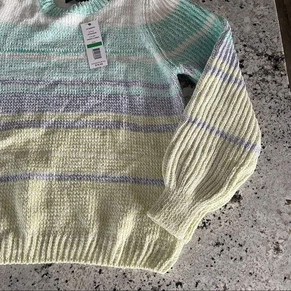 Joseph A Women’s Sweater - Green Combo - Lg - Picture 3 of 4
